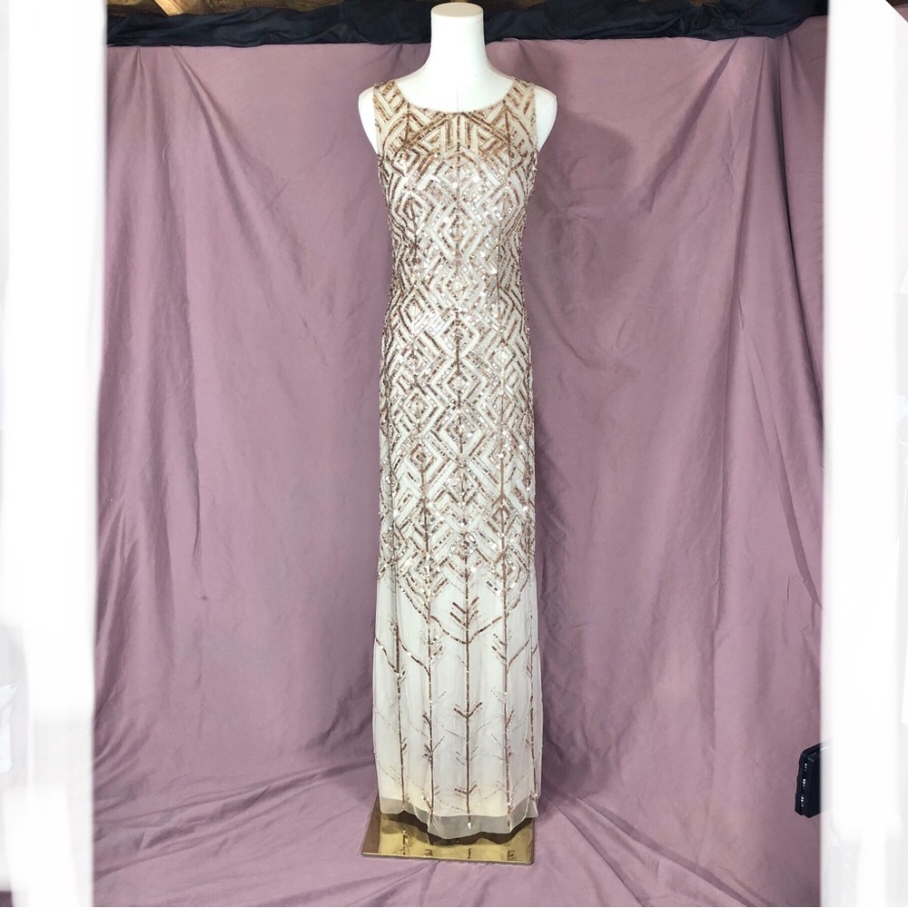 Elegant Cream Gold Sequin Sheer Evening Gown Prom Formal Size 4 Small